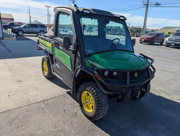 Image of John Deere XUV 845M equipment image 3