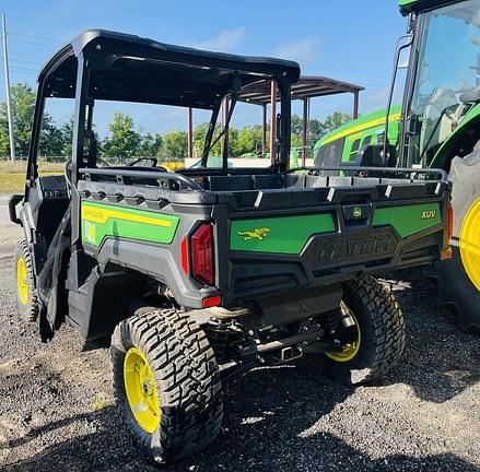 Image of John Deere XUV 845M equipment image 2