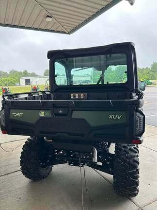 Image of John Deere XUV 845M equipment image 3