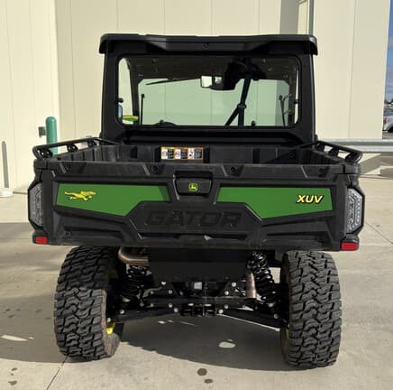 Image of John Deere XUV 845M equipment image 3