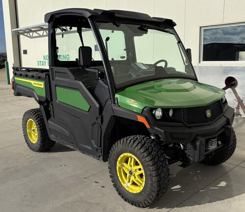 2025 John Deere XUV 845M Equipment Image0