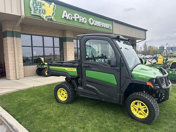 Image of John Deere XUV 845M Primary image