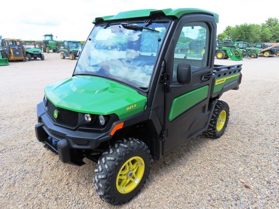 Image of John Deere XUV 845R equipment image 3