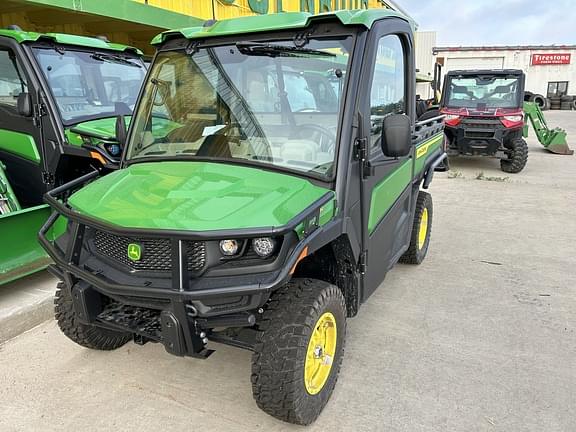 Image of John Deere XUV 845R  Primary image