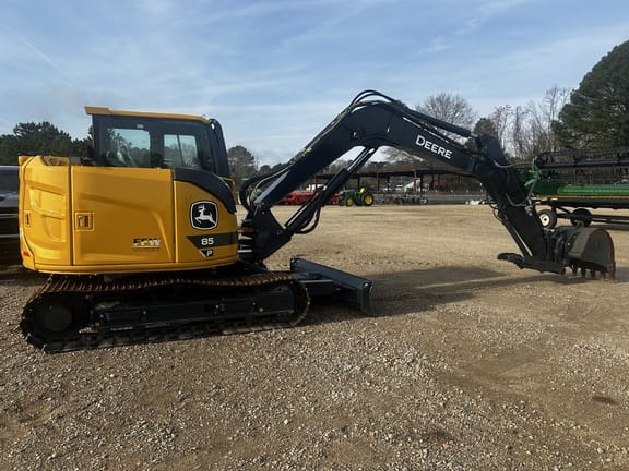 2025 John Deere 85P Equipment Image0