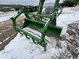 2025 John Deere Bucket Grapple Image