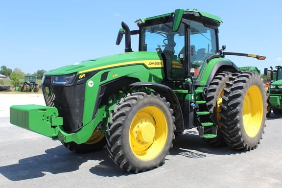 2025 John Deere 8R 230 Equipment Image0