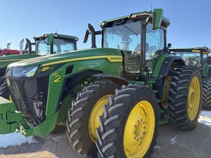 2025 John Deere 8R 230 Image
