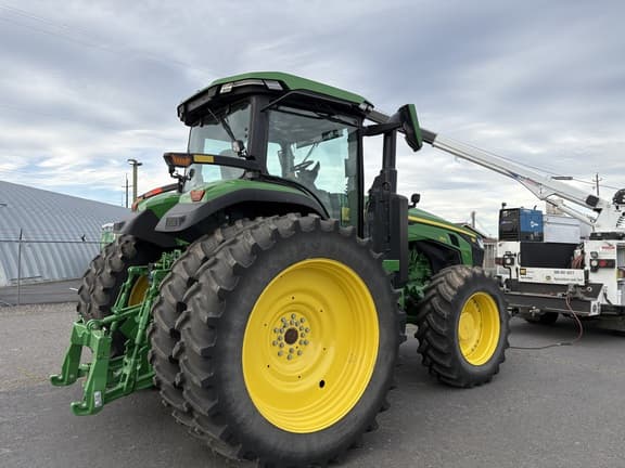 Image of John Deere 8R 250 equipment image 3