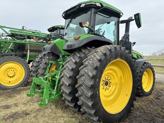 Image of John Deere 8R 250 equipment image 3