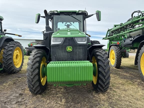 Image of John Deere 8R 250 equipment image 1