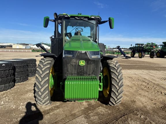 Image of John Deere 8R 250 equipment image 1
