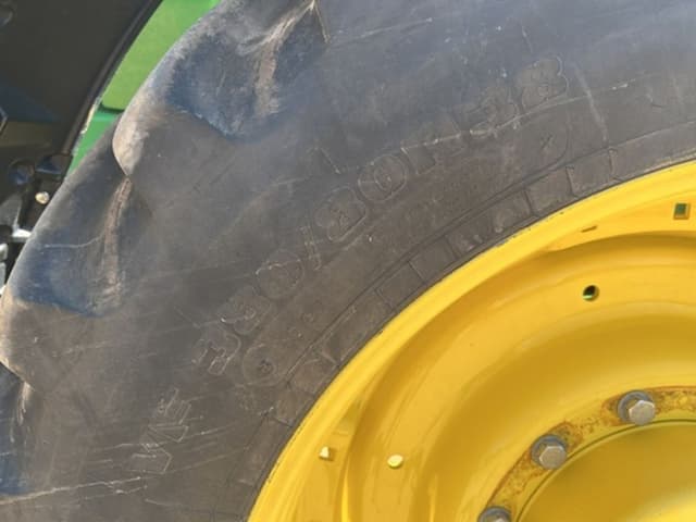 Image of John Deere 8R 250 equipment image 4