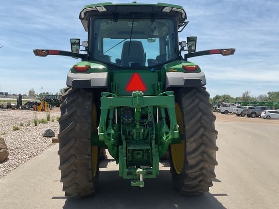 Image of John Deere 8R 250 equipment image 4
