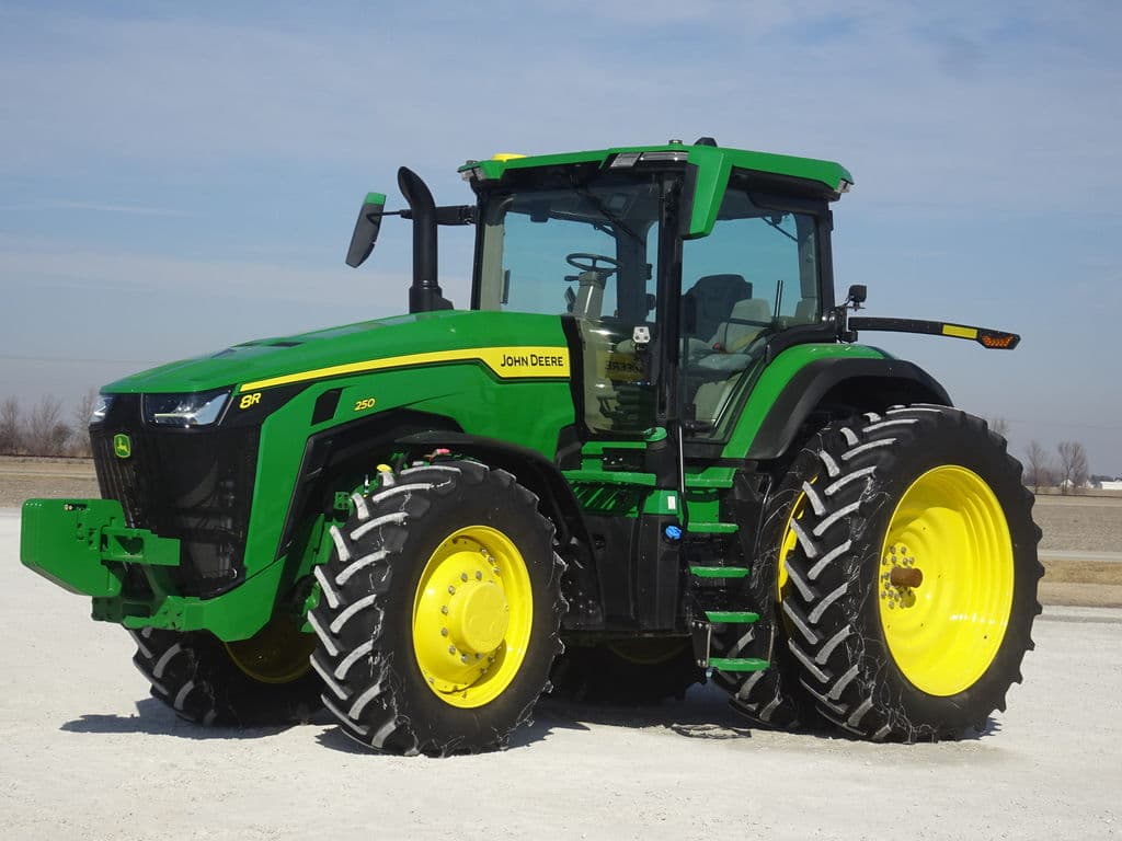 Image of John Deere 8R 250 Primary image