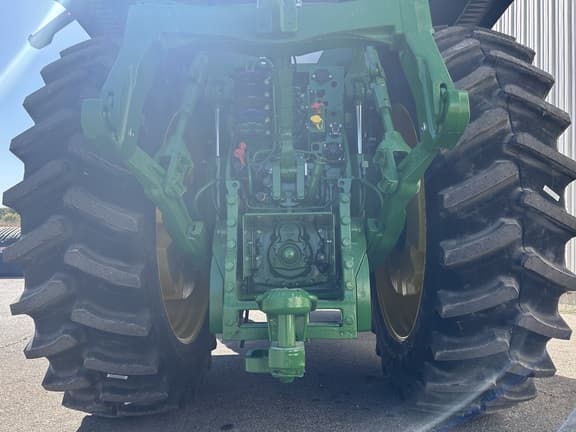 Image of John Deere 8R 250 equipment image 3