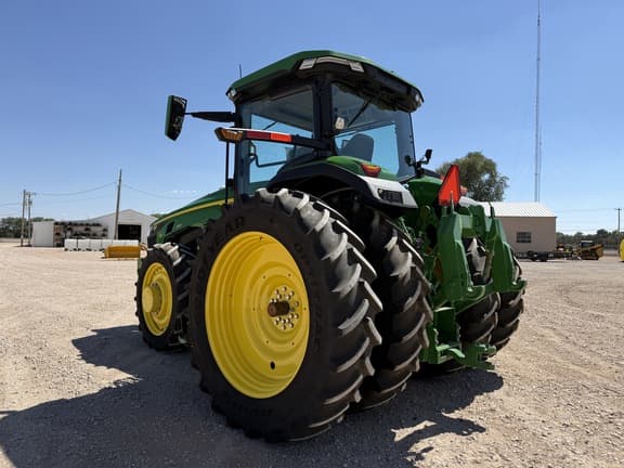 Image of John Deere 8R 250 equipment image 2