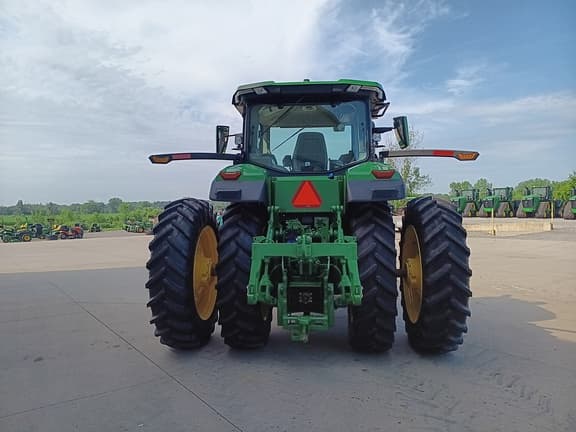 Image of John Deere 8R 250 equipment image 3