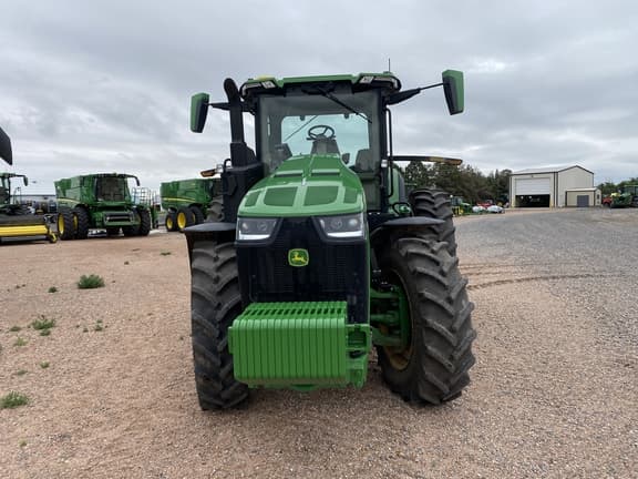 Image of John Deere 8R 250 equipment image 2