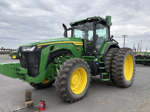 Image of John Deere 8R 250 Primary image