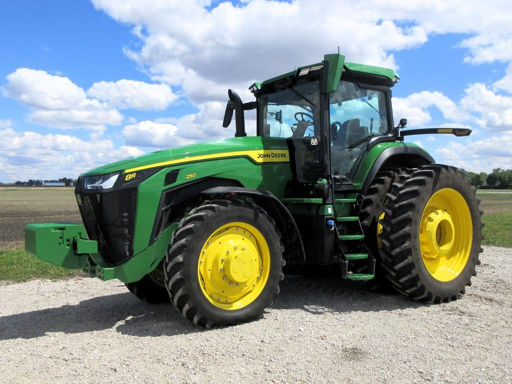 Image of John Deere 8R 250 Primary image