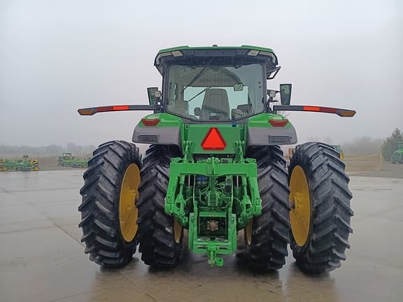 Image of John Deere 8R 250 equipment image 3