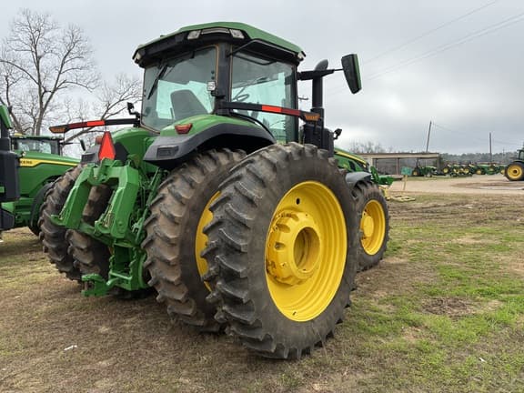 Image of John Deere 8R 250 equipment image 2