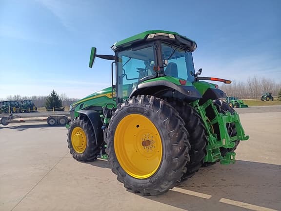 Image of John Deere 8R 250 equipment image 4