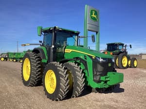 2025 John Deere 8R 250 Image