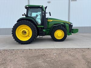 2025 John Deere 8R 280 Image