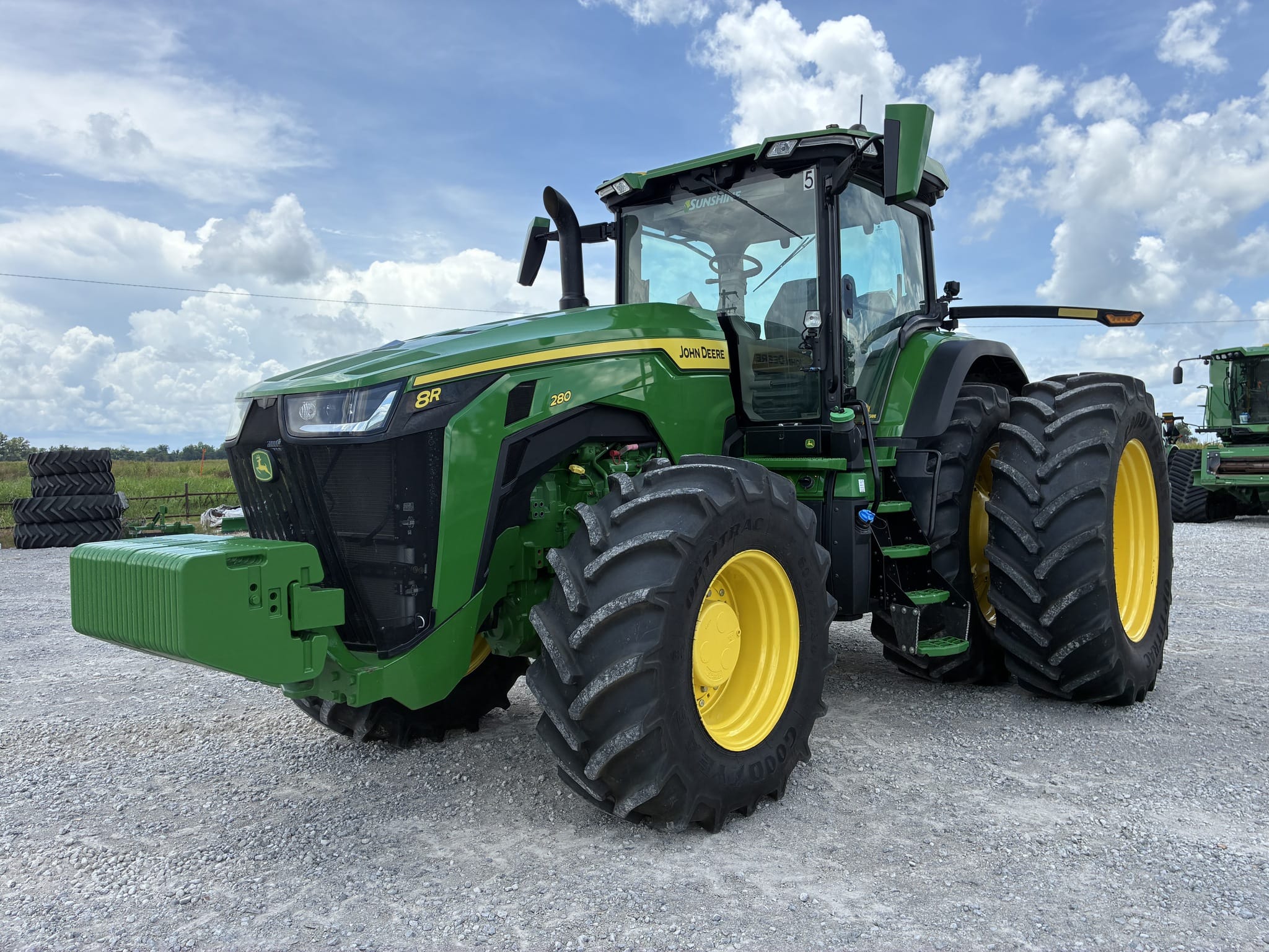 2025 John Deere 8R 280 Equipment Image0