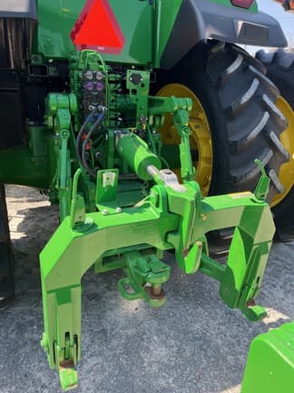 Image of John Deere 8R 280 equipment image 4