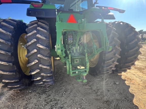 Image of John Deere 8R 280 equipment image 2