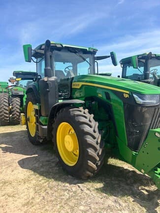 Image of John Deere 8R 280 equipment image 2