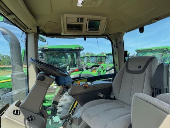 Image of John Deere 8R 280 equipment image 4