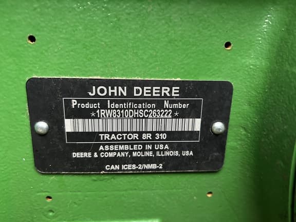 Image of John Deere 8R 310 equipment image 2