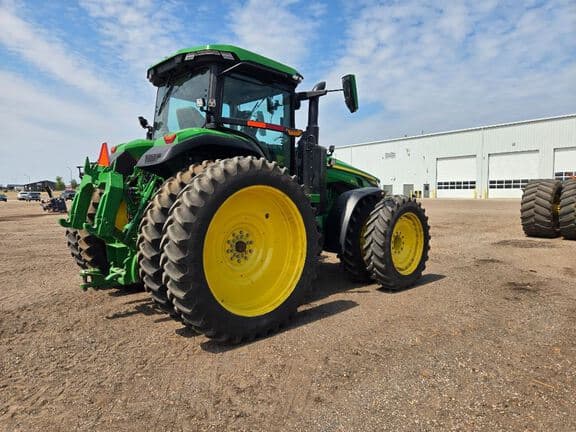 Image of John Deere 8R 310 equipment image 1
