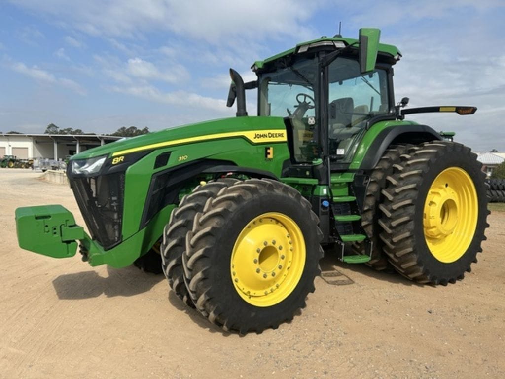 2025 John Deere 8R 310 Equipment Image0