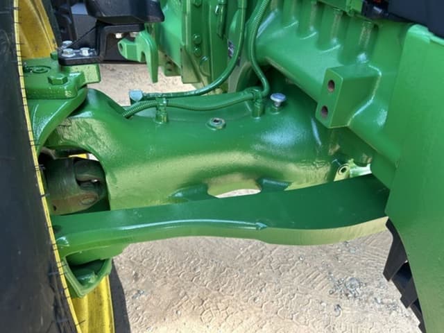 Image of John Deere 8R 310 equipment image 3