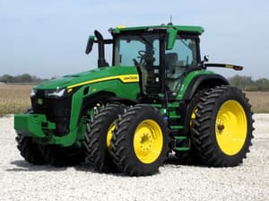 2025 John Deere 8R 310 Image