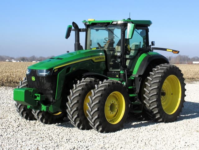 Image of John Deere 8R 310 equipment image 1