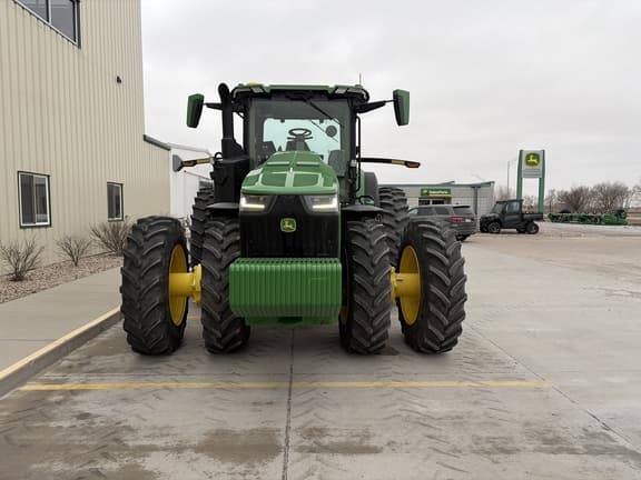 Image of John Deere 8R 310 equipment image 2
