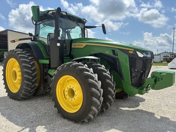 Image of John Deere 8R 310 equipment image 1