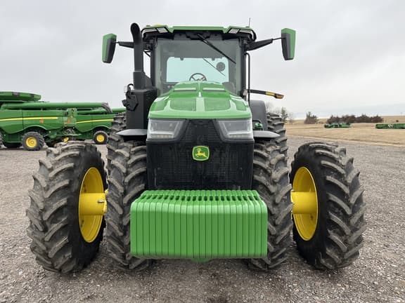 Image of John Deere 8R 310 equipment image 1