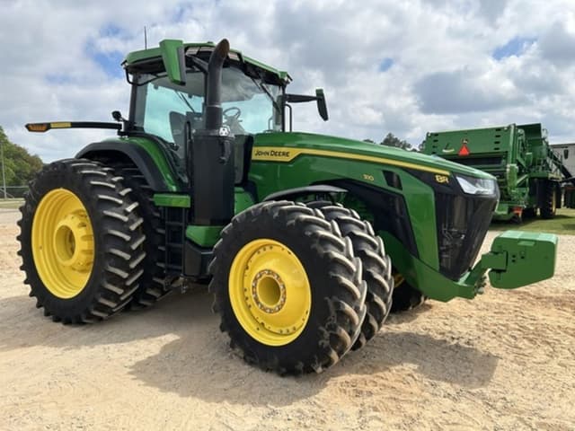 Image of John Deere 8R 310 equipment image 1
