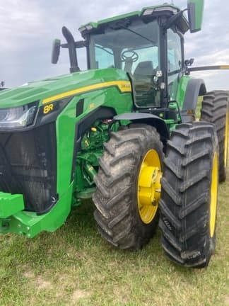 Image of John Deere 8R 310 Primary image