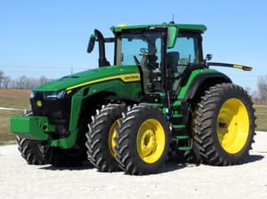 2025 John Deere 8R 310 Image