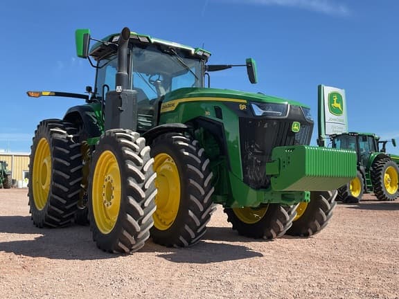 Image of John Deere 8R 310 Primary image