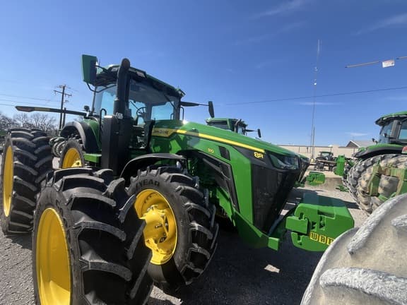 Image of John Deere 8R 310 equipment image 1