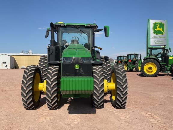 Image of John Deere 8R 310 equipment image 1